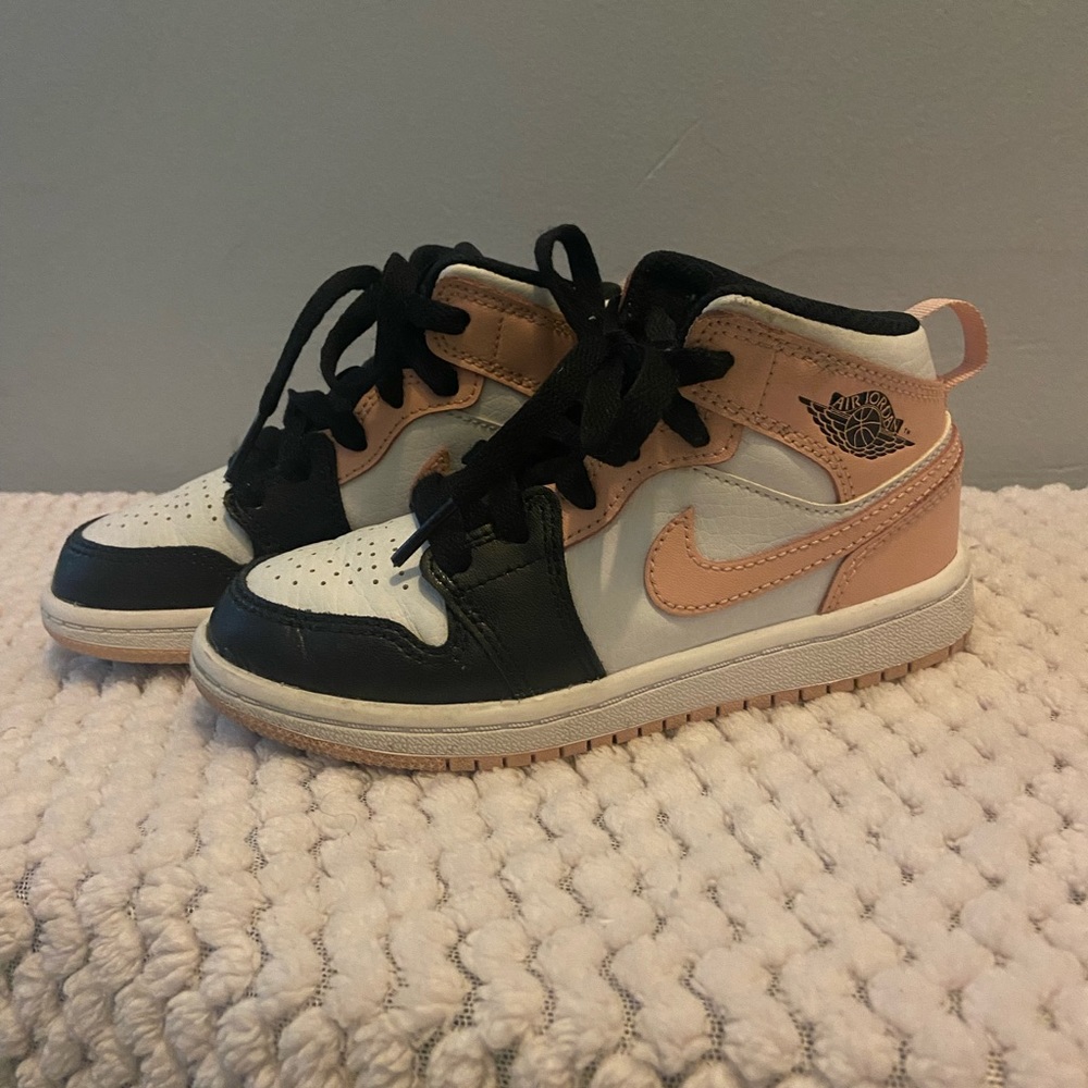 Jordan Mids